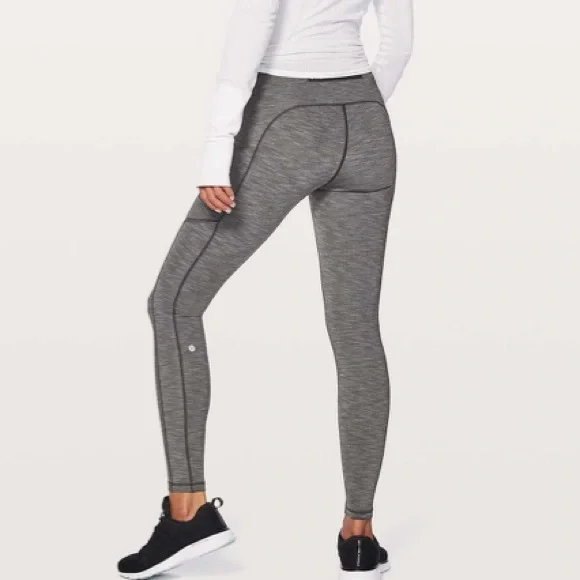 Lululemon Speed Up Tight - Picture 1 of 10